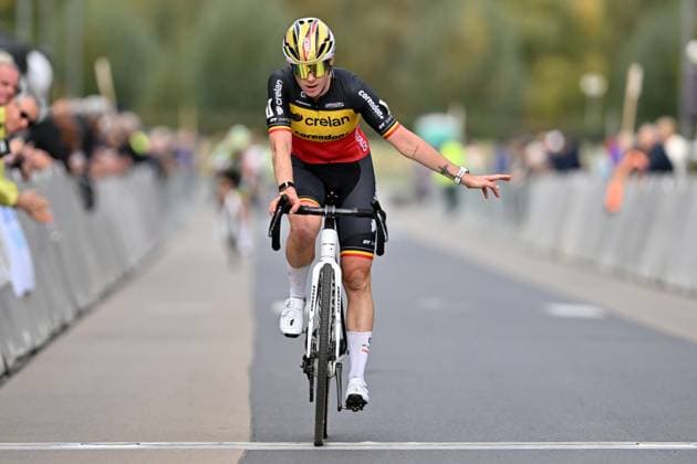 Belgian Marion Norbert Riberolle crosses the finish line at the women s elite race of the Kermiscross cyclocross cycling event in Ardooie, Thursday 16 October 2025. LUCxCLAESSEN  x136983769x