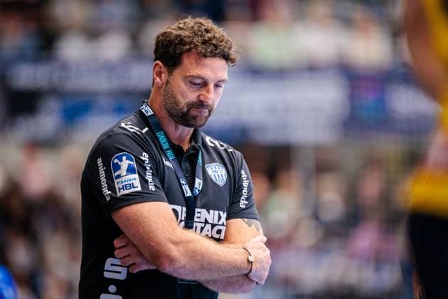 Florian Kehrmann TBV Lemgo Lippe, Coach is disappointed dissatisfied GER, TBV Lemgo Lippe vs Rhein Neckar Loewen, Handball, 1 Bundesliga, Matchday 9, Season 2025 2026, 16 10 2025 GER, TBV Lemgo Lippe vs Rhein Neckar Loewen, Handball, 1 Bundesliga, Matchday 9, Season 2025 2026, 16 10 2025 Lemgo Copyright: xEibner-Pressefoto JanxRollingerx EP_JSK