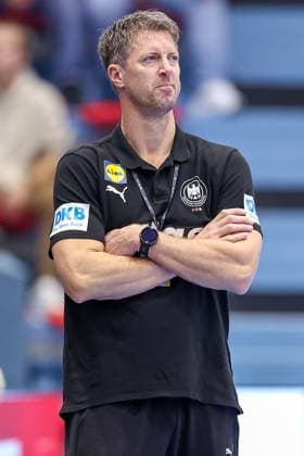 16 10 2025, Handball, EHF Womens international match, European Championship qualification 2026, Germany North Macedonia, Schwalbe Arena in Gummersbach National coach Markus GAUGISCH GER hc North Rhine-Westphalia Germany