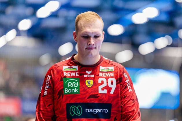 David Spaeth Rhein Neckar Loewen, 29 is disappointed sad after 25 22 defeat GER, TBV Lemgo Lippe vs Rhein Neckar Loewen, Handball, 1 Bundesliga, Matchday 9, Season 2025 2026, 16 10 2025 GER, TBV Lemgo Lippe vs Rhein Neckar Loewen, Handball, 1 Bundesliga, Matchday 9, Season 2025 2026, 16 10 2025 Lemgo Copyright: xEibner-Pressefoto JanxRollingerx EP_JSK