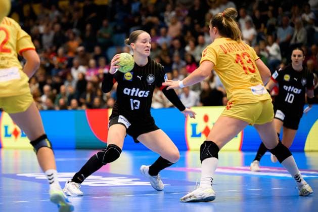Gummersbach Womens Handball European Championship Qualification, Germany North Macedonia Nieke Kühne Kuehne Germany , Ivana Djatevska Macedonia Gummersbach Schwalbe Arena Germany