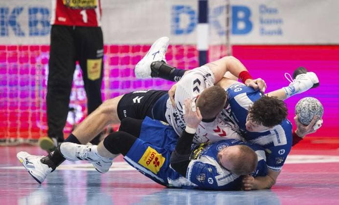 DAIKIN HBL HANDBALL MEN 1 BL 9 GAME DAY THSV EISENACH SG FLENSBURG HANDEWITT FOR EDITORIAL PURPOSES ONLY p 16 10 2025 Eisenach DAIKIN HBL Handball 1 Bundesliga Herren Saison 2025 2026 9 Spieltag Werner Assmann Halle ThSV Eisenach SG Flensburg Handewitt in the photo Peter Walz 14 ThSV Eisenach and Tillman Leu 99 ThSV Eisenach in a duel with Blaž Blagotinöek 43 SG Flensburg Handewitt Germany Thuringia Eisenach Copyright SaschaxFromm Copyright: SaschaxFromm doc82ukh8bssd15oa8mcdr ,EDITORIAL USE ONLY Copyright: SaschaxFromm