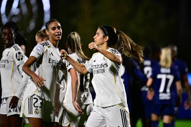 FOOTBALL : PSG vs Real Madrid - Ligue des Champions Feminine - 15 10 2025 Alba Redondo ( 11 - Real Madrid ) celebrates after scoring during the UEFA Women s Champions League match between Paris Saint Germain and Real Madrid CF at Campus de Poissy on october 15, 2025 in Possy, France. ( Photo by Federico Pestellini PsnewZ ) - PossyFrance  Copyright: xFedericoxPestellinix