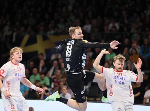 GER EHF CL Men Season 2025 2026 FÜCHSE Berlin vs NOR Kolstad Handball, 16 10 25, MAX SCHMELING HALLE, Berlin Mathias GIDSEL Füchse Berlin 19