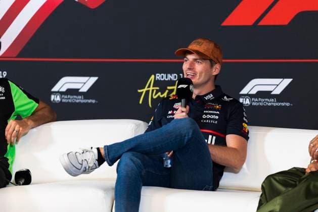 Formula 1 MSC Cruises United States Grand Prix 2025 Alexis Perrin OVERTAKE MAXPPP - Austin 16 10 2025 01 VERSTAPPEN Max (nld), Oracle Red Bull Racing, portrait press conference, PK, Pressekonferenz at the Formula 1 MSC Cruises United States Grand Prix 2025, the 19th round of the 2025 FIA Formula 1 World Championship, WM, Weltmeisterschaft at the Circuit of The Americas in Austin, Texas, United States, from October 16 to 19, 2025 Austin Circuit of The Americas United States  Copyright: xOVERTAKE MAXPPPxAlexisxPerrinx OVT202510169861 OVT202510169861