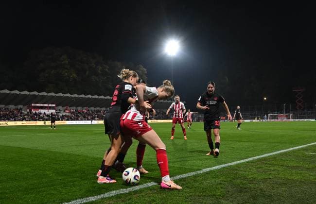 16 10 2025, xophax, Soccer Women Bundesliga Google Pixel Women Bundesliga 25 26 Geissbockheim Franz Kremer Stadium Cologne Replay 1 FC Cologne vs Bayer Leverkusen Franz Kremer Stadium with floodlights , duel Cologne