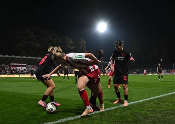 16 10 2025, xophax, Soccer Women Bundesliga Google Pixel Women Bundesliga 25 26 Geissbockheim Franz Kremer Stadium Cologne Replay 1 FC Cologne vs Bayer Leverkusen Franz Kremer Stadium with floodlights , duel Cologne