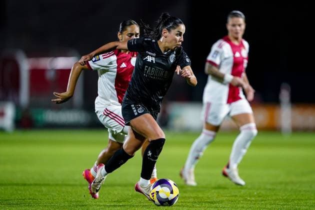 Netherlands UEFA Women s Europa Cup, Ajax Amsterdam vs GC Women s Football, De Toekomst, Amsterdam Qendresa Krasniqi 9 Grasshopper Club in action, on the ball Copyright: xDanielaxPorcellix