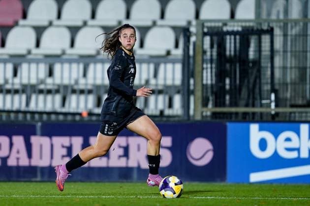 Netherlands UEFA Women s Europa Cup, Ajax Amsterdam vs GC Women s Football, De Toekomst, Amsterdam Nicole Arcangeli 14 Grasshopper Club in action, on the ball Copyright: xDanielaxPorcellix
