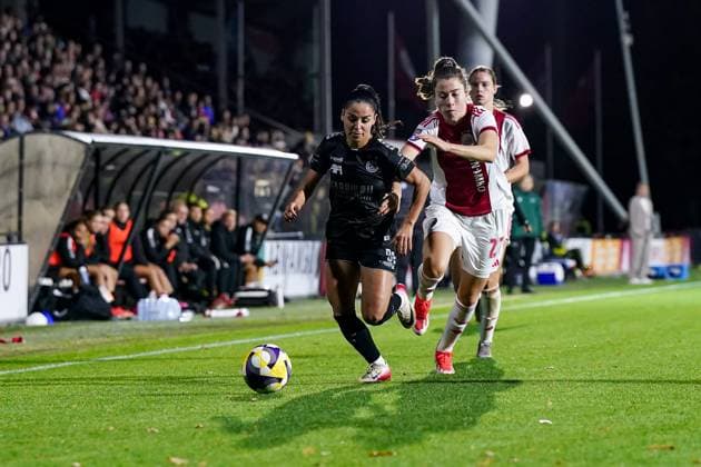 Netherlands UEFA Women s Europa Cup, Ajax Amsterdam vs GC Women s Football, De Toekomst, Amsterdam Qendresa Krasniqi 9 Grasshopper Club in a duel against Nurija Van Schoonhoven 27 Ajax Copyright: xDanielaxPorcellix