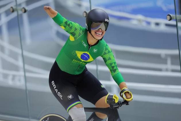 2025 UCI Para-Cycling Track World Championships Picture by Alex Whitehead SWpix.com - 16 10 2025 - Cycling - 2025 UCI Para-Cycling Track World Championships - Rio Olympic Velodrome, Rio de Janeiro, Brazil - WC2 1 Km Time Trial Final - Sabrina Custodia Da Silva (Brazil) Copyright: x xSWpix.comx(t axPhotographyxHubxLtd)xAlexxWhitehead SWpix.comx SWP-3030-9626
