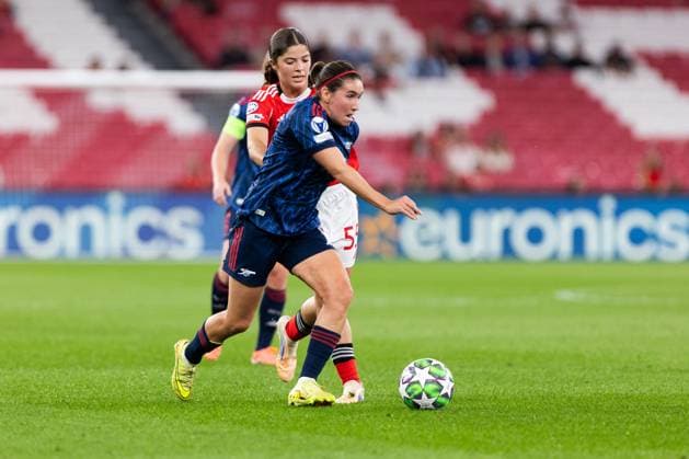 SL Benfica Vs Arsenal in Lisboa - 16 Oct 2025 Mariona Caldentey of Arsenal in action during the UEFA Women s Champions League match between SL Benfica and Arsenal at Estádio da Luz. Final Score; SL Benfica 0 : 2 Arsenal Lisboa Portugal Copyright: xDavidexPuglisix xSOPAxImagesx dp_slb_arsnl-16