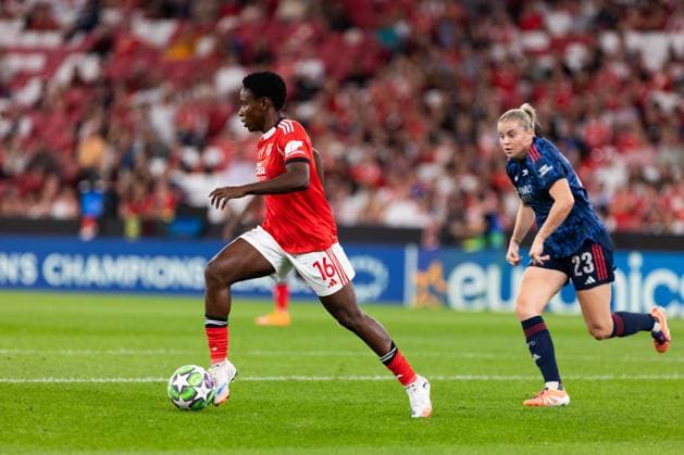 October 16, 2025, Lisboa, Portugal: Christy Ucheibe of SL Benfica in action during the UEFA Women s Champions League match between SL Benfica and Arsenal at Estadio da Luz. Final Score; SL Benfica 0 : 2 Arsenal Lisboa Portugal - ZUMAs197 20251016_aaa_s197_543 Copyright: xDavidexPuglisix