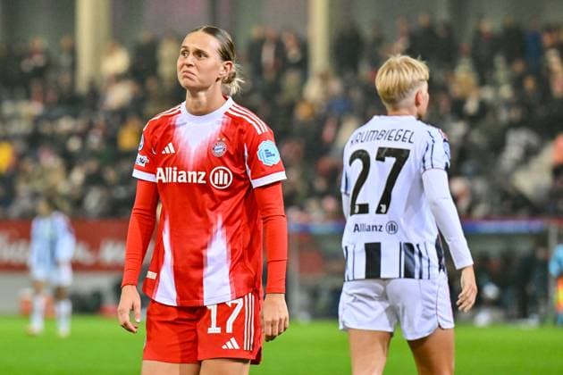 MUNICH, GERMANY - OCTOBER 16: Klara BUEHL (Bühl, Buhl, FC Bayern Munich 17) during the UWCL match between FC Bayern Munich vs. Juventus FC on matchday 2 at FC Bayern Campus on October 16, 2025 in Munich, Germany Deutschland Copyright: xBEAUTIFULxSPORTS Goldbergx