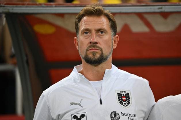 Romania V Austria - FIFA World Cup, WM, Weltmeisterschaft, Fussball 2026 Qualifier Lars Kornetka, assistant manager of Austria, reacts during the FIFA World Cup 2026 qualifier match between Romania and Austria at National Arena in Bucharest, Romania, on October 12, 2025. Bucharest Romania Romania  Copyright: xAlexxNicodimx originalFilename:nicodim-romaniav251012_npEbD.jpg