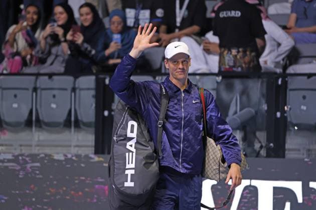 Riyadh, Saudi Arabia: Tennis SIX KINGS SLAM 2025 Jannik Sinner (ITA), Riyadh, Saudi Arabia, October 16, 2025. Photo RIYADH, SIX KINGS SLAM 2025  - ZUMAp169 20251016_zea_p169_1428 Copyright: xFelicexCalabrox