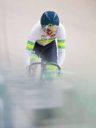 2025 UCI Para-Cycling Track World Championships Picture by Alex Whitehead SWpix.com - 17 10 2025 - Cycling - 2025 UCI Para-Cycling Track World Championships - Rio Olympic Velodrome, Rio de Janeiro, Brazil - MC2 Sprint 200m Flying Start Qualifying - Gordon Allan (Australia) Copyright: x xSWpix.comx(t axPhotographyxHubxLtd)xAlexxWhitehead SWpix.comx SWP-3030-9694