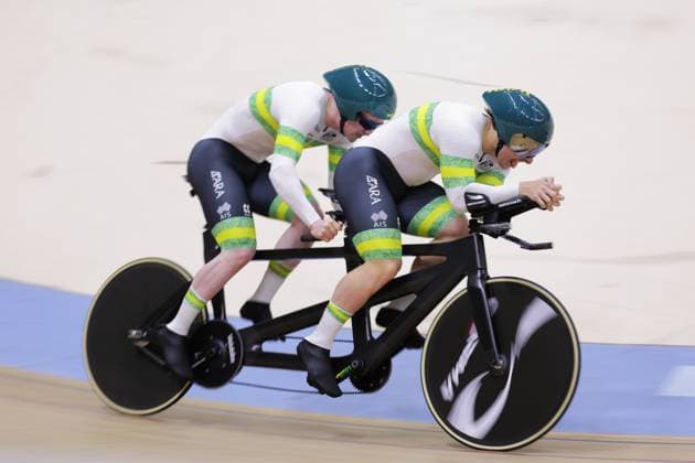 2025 UCI Para-Cycling Track World Championships Picture by Alex Whitehead SWpix.com - 17 10 2025 - Cycling - 2025 UCI Para-Cycling Track World Championships - Rio Olympic Velodrome, Rio de Janeiro, Brazil - MB 1 km Time Trial Qualifying - Kane Perris (Australia) piloted by Luke Zaccaria (Australia) Copyright: x xSWpix.comx(t axPhotographyxHubxLtd)xAlexxWhitehead SWpix.comx SWP-3030-9720