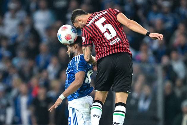2 Bundesliga Hannover 96 FC Schalke 04 on 17 10 2025 at the HDI Arena in Hannover Moussa Sylla Schalke 04 in a duel against Virgil Ghita Hannover MT