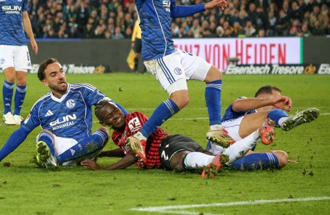 Germany Soccer 2 Bundesliga 2025 26, 9 Matchday Hannover 96 vs FC Schalke 04 Heinz von Heiden Arena Stadion Hannover Hannover Copyright: xAymanxAlahmedx