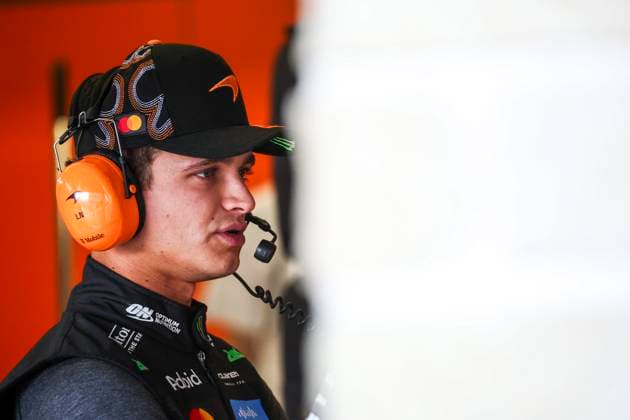 F1 - UNITED STATES GRAND PRIX 2025 NORRIS Lando (gbr), McLaren F1 Team MCL39, portrait during the 2025 Formula 1 United States Grand Prix, 19th round of the 2025 FIA Formula One World Championship, WM, Weltmeisterschaft from October 17 to 19, 2025 on the Circuit of the Americas, in Austin, Texas, United States of America - AustinUnited States  Copyright: xEricxAlonsox