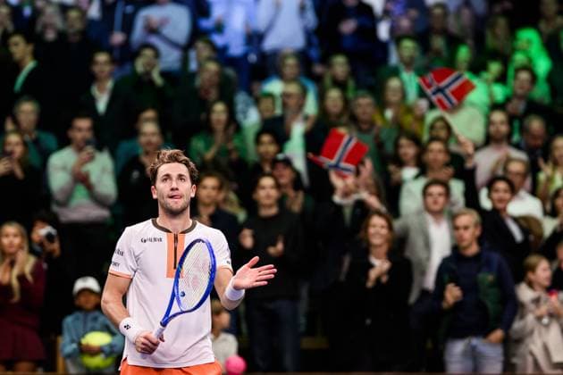 251017 Casper Ruud of Norway celebrates in a men s single quarter final tennis match during day 7 of the Nordic Open on October 17, 2025 in Stockholm Photo Simon Hastegard BILDBYRAN kod SH SH0654 tennis nordic open 7 bbeng jubel  Copyright: SIMONxHASTEGARD BB251017SH004