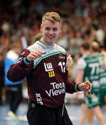 BAU 17 10 2025 Göppingen Handball Frisch Auf Göppingen vs Bergischer HC, Kristian Saeveras Göppingen rejoices