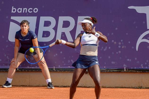 Rio Ladies Open - Quarterfinals - Sada Nahimana vs. Ekaterine Gorgodze rio de janeiro (rj), 10 17 2025 - wta125 brazil rioladiesopen rj - player sada nahimana performing a forehand during a match valid for the quarterfinals of the rio ladies open 2025 held at techset academy in the city of rio de janeiro, this friday, october 17, 2025. (Foto: Gabby Costa Thenews2 imago images) SPO  Copyright: xGabbyxCostax