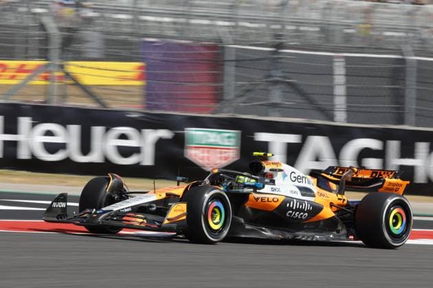 F1 - UNITED STATES GRAND PRIX 2025 04 NORRIS Lando (gbr), McLaren F1 Team MCL39, action during the 2025 Formula 1 United States Grand Prix, 19th round of the 2025 FIA Formula One World Championship, WM, Weltmeisterschaft from October 17 to 19, 2025 on the Circuit of the Americas, in Austin, Texas, United States of America - AustinUnited States  Copyright: xDPPIx