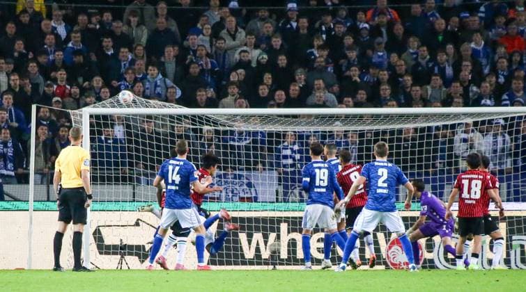Germany Soccer 2 Bundesliga 2025 26, 9 Matchday Hannover 96 vs FC Schalke 04 Heinz von Heiden Arena Stadion Hannover Hannover Copyright: xAymanxAlahmedx