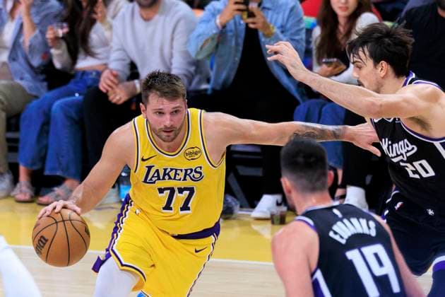 Basketball, NBA, Preseason, Los Angeles Lakers - Sacramento Kings