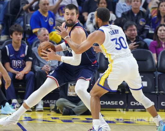 Basketball, NBA, Preseason, Golden State Warriors - Los Angeles Clippers