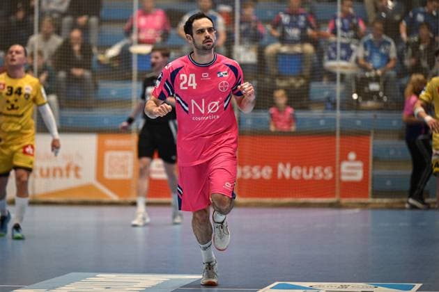Germany, Handball, 2 Bundesliga, 8 Matchday, 2025 2026, TSV Bayer Dormagen vs HSG Krefeld Niederrhein, 17 10 2025, TSV Bayer Sportcenter, Dormagen, Germany, Peter Strosack TSV Bayer Dormagen, 24 Copyright: xMarkusxVerwimpx