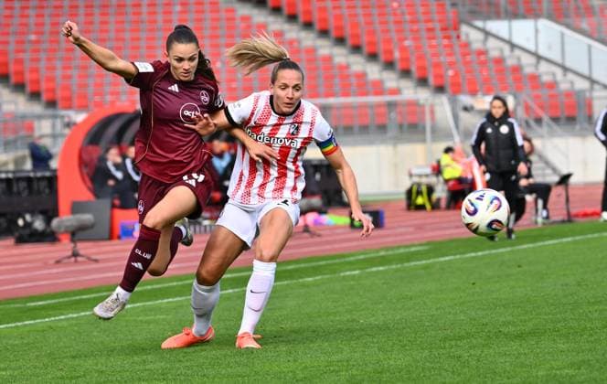 17 10 2025 Soccer Season 2025 2026 1 Google Pixel Women Bundesliga 07 Matchday 1 FC Nürnberg FCN Club Clubfrauen SC Freiburg Sportfoto Zink xwoxzix Sanja Homann 19, 1 FC Nürnberg FCN Gabrielle Lambert 32 , SC Freiburg