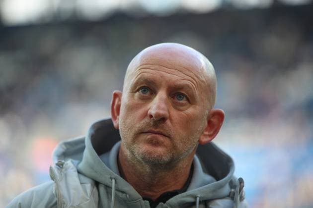 Torsten Lieberknecht 1 FC Kaiserslautern, Head Coach pre-match interview, Karlsruher SC vs 1 FC Kaiserslautern, 2 Bundesliga, Matchday 9, 2025 2026, 18 10 2025, DFL REGULATES PROHIBIT ANY USE OF PHOTOGRAPHS AS IMAGE SEQUENCES AND OR QUASI VIDEO, Karlsruher SC vs 1 FC Kaiserslautern, 2 Bundesliga, Matchday 9, 2025 2026, 18 10 2025 Karlsruhe Copyright: xEibner-Pressefoto JanxPrihodax EP_JPA