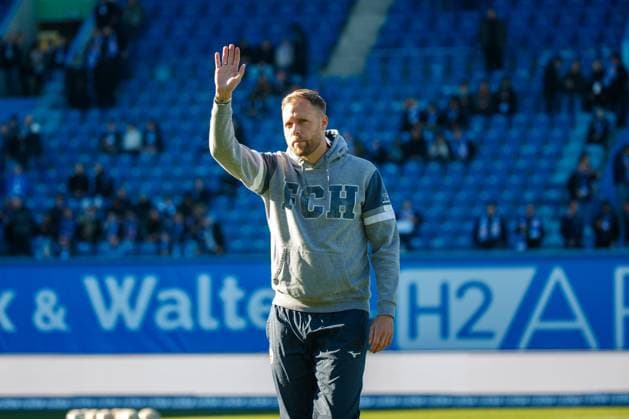 Coach Daniel Brinkmann Rostock GER, FC Hansa Rostock vs SV Wehen Wiesbaden, Football, Men, 3 Liga, Matchday 11, Season 2025 2026,18 10 2025 Rostock Ostseestadion Mecklenburg Vorpommern Germany