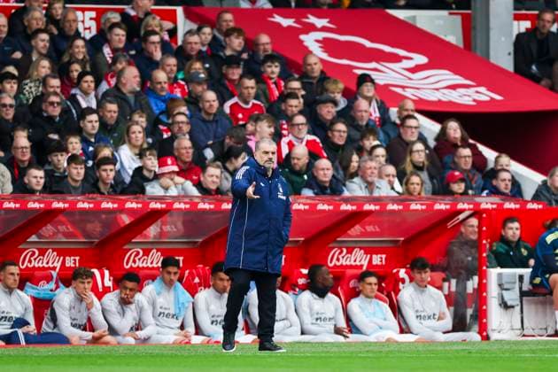 Nottingham Forest v Chelsea, Premier League Nottingham Forest manager Ange Postecoglou gestures during the Nottingham Forest v Chelsea Premier League match at the City Ground, West Bridgford, England on 18 October 2025 Credit: Phil Duncan Every Second Media Editorial use only. All images are copyright Every Second Media Limited. No images may be reproduced without prior permission. All rights reserved. Premier League and Football League images are subject to licensing agreements with Football DataCo Limited. see https: www.football-dataco.com Copyright: xIMAGO EveryxSecondxMediax ESM-1623-0008 PhilxDuncanx xEveryxSecondxMediax