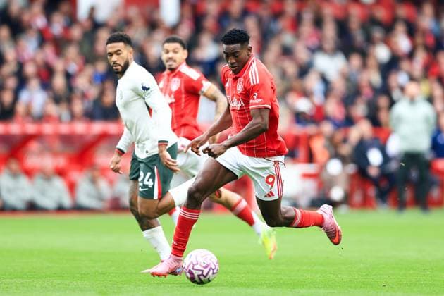 Nottingham, England, 18th October 2025. Taiwo Awoniyi of Nottingham Forest runs with the ball during the Nottingham Forest vs Chelsea Premier League match at the City Ground, Nottingham. Picture credit should read: Jessica Hornby Sportimage EDITORIAL USE ONLY. No use with unauthorised audio, video, data, fixture lists, club league logos or live services. Online in-match use limited to 120 images, no video emulation. No use in betting, games or single club league player publications. SPI_020_JH_Forest_Chelsea SPI-4217-0020