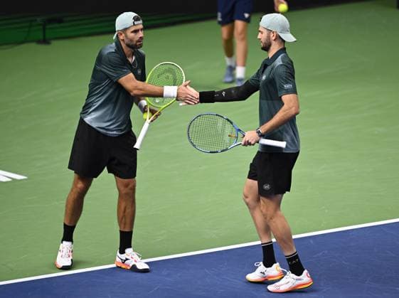 STOCKHOLM, SWEDEN 20251018 Italy s Simone Bolelli and Andrea Vavassori meet Austria s Alexander Erler and USA s Robert Galloway in the semifinals of the BNP Paribas Nordic Open tennis tournament at the Royal Swedish Tennis Hall STOCKHOLM SWEDEN x10040x  Copyright: xAndersxWiklund TTx TENNIS NORDIC OPEN
