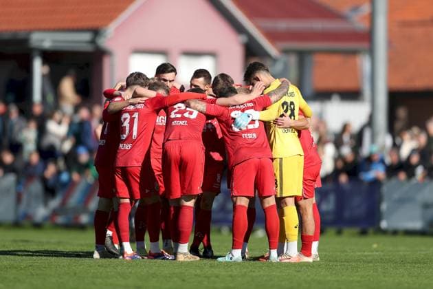 18 10 2025, xjcx, Men, Football, Season 2025 2026, Regionalliga Bayern, 14 Matchday TSV Aubstadt FC Bayern Muenchen II Team District TSV Aubstadt Sulzfeld School Stadium Aubstadt Bavaria Germany