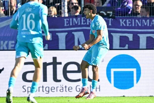 3 Liga 25 26 VfL Osnabrück TSG Hoffenheim II on 18 10 2025 at Bremer Brücke in Osnabrück Cheering, goal celebration, goal scorer, goal scorer Ayoube Amaimouni Echghouyab Hoffenheim cheers after his goal for 0 1 MT