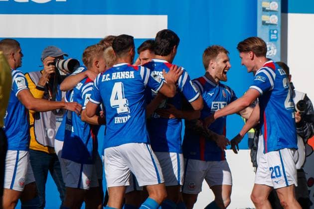 Goal celebration 1 0 right Goal scorer Ryan Naderi Rostock GER, FC Hansa Rostock vs SV Wehen Wiesbaden, Soccer, Men, 3 League, Matchday 11, Season 2025 2026,18 10 2025 Rostock Ostseestadion Mecklenburg Vorpommern Germany