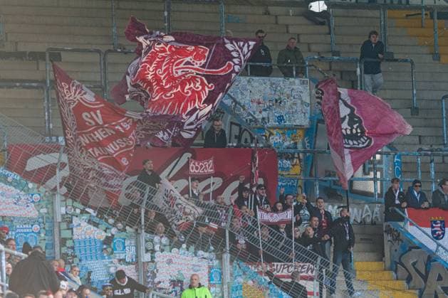 Rostock, Germany 18 October 2025 3 Liga 2025 2026 FC Hansa Rostock vs SV Wehen Wiesbaden Im Bild Fankurve Wehen Wiesbaden DFB regulations prohibit any use of photographs as image sequences and or quasi video Copyright: xFotostandx xVoelkerx