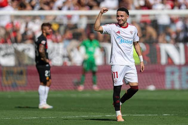 ESP: Sevilla FC - RCD Mallorca. La Liga EA Sports. Date 9 Ruben Vargas of Sevilla FC during the La Liga EA Sports match between Sevilla FC and RCD Mallorca played at Ramon Sanchez Pizjuan Stadium on October 18, 2025 in Sevilla, Spain. kpng Copyright: xAntonioxPozox xPRESSINx AP_2501018_SEV_MAL_2526_013