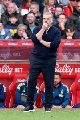 Nottingham Forest v Chelsea - Premier League Ange Postecoglou Head Coach of Nottingham Forest looks dejected during the Premier League match between Nottingham Forest and Chelsea at City Ground on October 18, 2025 in Nottingham, England. Nottingham City Ground England United Kingdom Copyright: xNealxSimpson Sportsphoto APLx 14138837