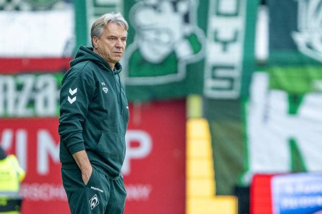 Horst Steffen SV Werder Bremen, Head Coach , GER, 1 FC Heidenheim vs Werder Bremen, Football, Bundesliga, Matchday 7, Season 2025 2026, 18 10 2025, DFL DFB REGULATES PROHIBIT ANY USE OF PHOTOGRAPHS AS IMAGE SEQUENCES AND OR QUASI VIDEO, GER, 1 FC Heidenheim vs Werder Bremen, Football, Bundesliga, Matchday 7, Season 2025 2026, 18 10 2025 Heidenheim Copyright: xEibner-Pressefotox EP_EER