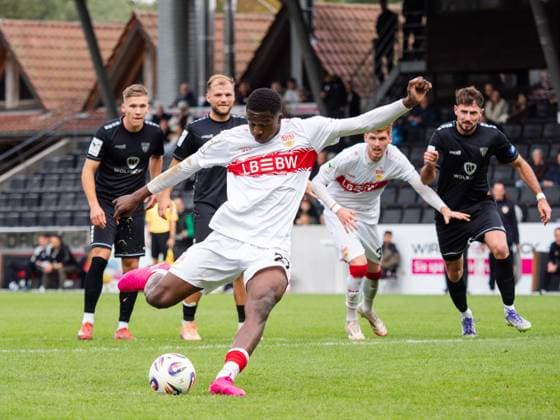 Penalty by Mansour Ouro Tagba VfB Stuttgart II, 27 to 3 0 GER, VfB Stuttgart II vs 1 FC Schweinfurth, Football, 3 Liga, Season 2025 2026, 18 10 2025 GER, VfB Stuttgart II vs 1 FC Schweinfurth, Football, 3 Liga, Season 2025 2026, 18 10 2025 Aspach Copyright: xEibner-Pressefoto CarstenxSchwerx EP_CSG