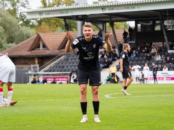 Pius Kraetschmer 1 FC Schweinfurth, 23 cant accept his penalty GER, VfB Stuttgart II vs 1 FC Schweinfurth, Football, 3 Liga, Season 2025 2026, 18 10 2025 GER, VfB Stuttgart II vs 1 FC Schweinfurth, Football, 3 Liga, Season 2025 2026, 18 10 2025 Aspach Copyright: xEibner-Pressefoto CarstenxSchwerx EP_CSG