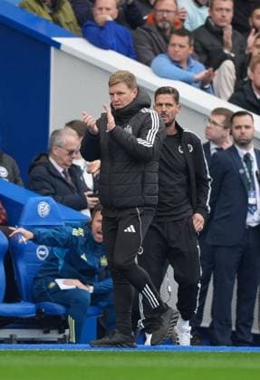 Eddie Howe manager of Newcastle United encourages his players from the sideline. Brighton and Hove Albion v Newcastle United, Premier League, Football, American Express Community Stadium, Brighton, UK - 18 Oct 2025Brighton American Express Community Stadi United Kingdom EDITORIAL USE ONLY No use with unauthorised audio, video, data, fixture lists, club league logos or live services. Online in-match use limited to 120 images, no video emulation. No use in betting, games or single club league player publications.  Copyright: xSeanxRyan Shutterstockx 15544971q