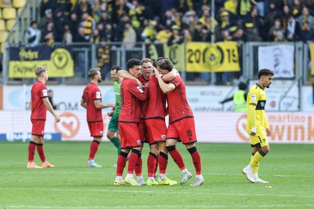 3 Liga Alemannia Aachen FC Ingolstadt 04 Dennis Kaygin 10, FCI Goal Cheers Goal 0 1 Victory goal, game is over, victory cheers Simon Lorenz 32, FCI Davide Sekulovic 33, FCI 3 Liga FC Ingolstadt 04 Season 2025 2026 Alemannia Aachen